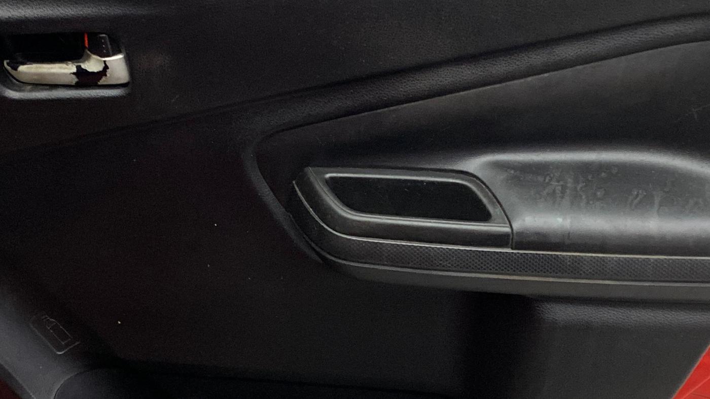 2022 Maruti Celerio VXI, Petrol, Manual, 1,43,518 km, Driver Side Door Panels Control