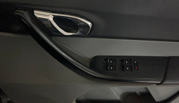 2020 Tata Tiago XZ PLUS PETROL, Petrol, Manual, 34,367 km, Driver Side Door Panels Control