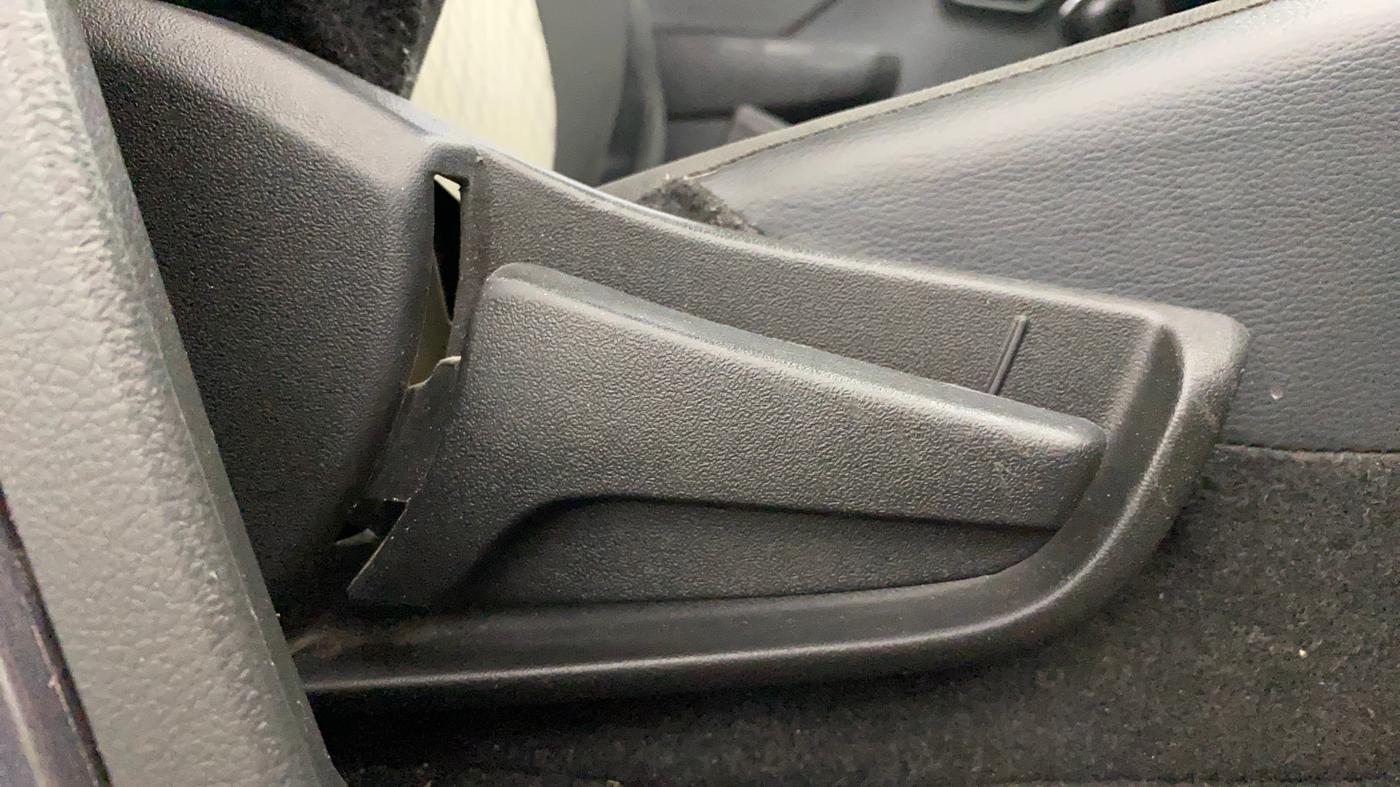2023 Maruti Alto K10 VXI, Petrol, Manual, 27,998 km, Driver Side Adjustment Panel
