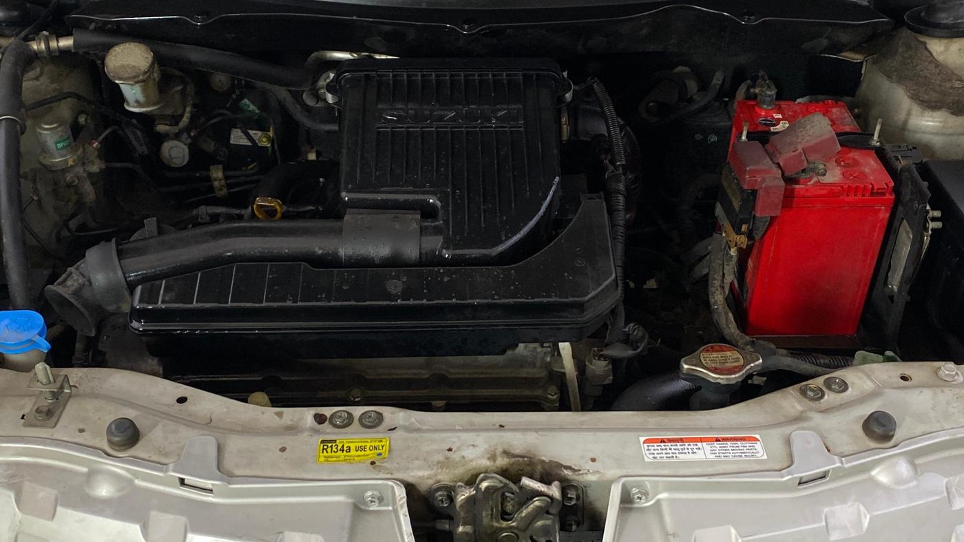 2013 Maruti Swift Dzire VXI, Petrol, Manual, 29,627 km, Engine View
