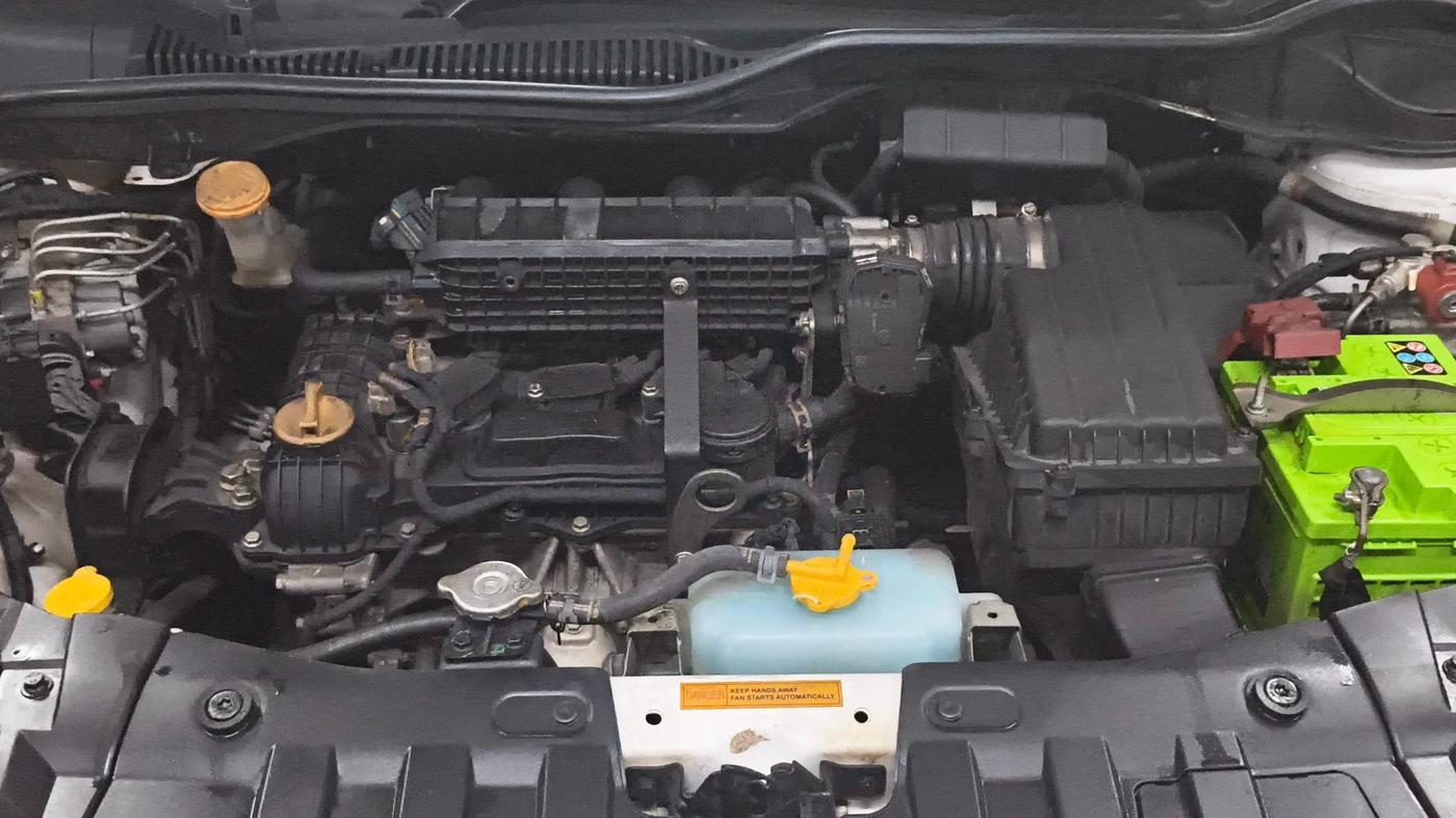 2023 Tata ALTROZ XZ PLUS SUNROOF CNG, CNG, Manual, 70,214 km, Engine View
