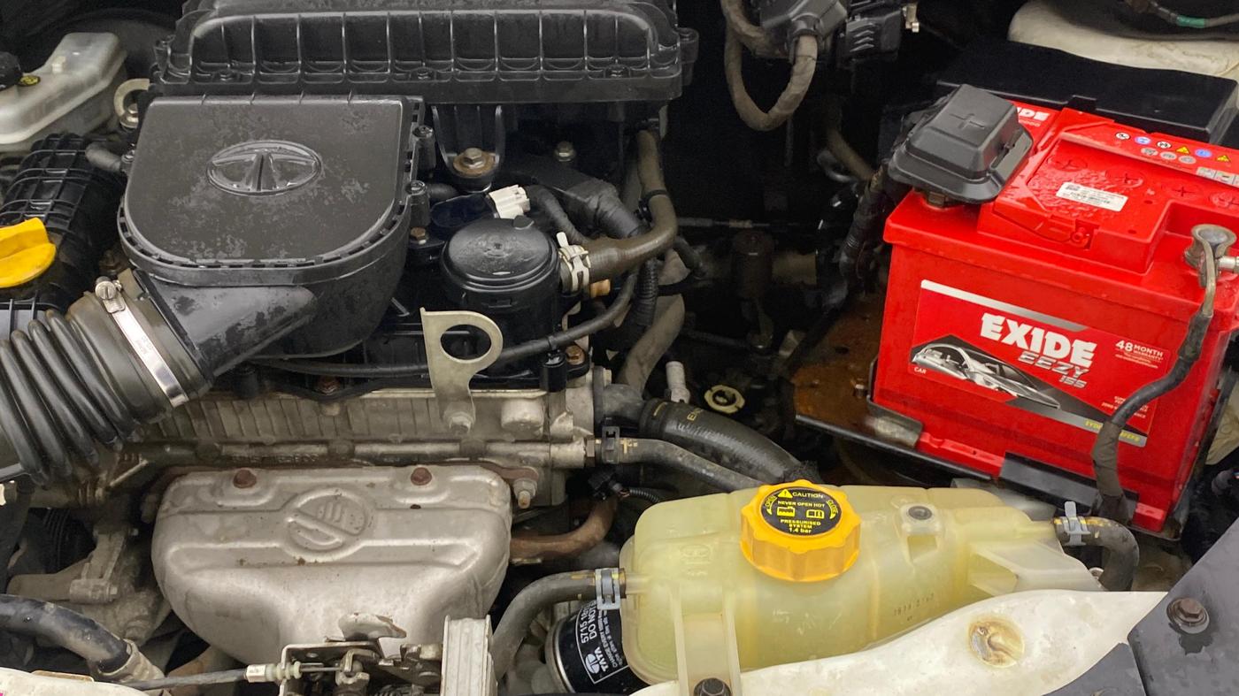 2018 Tata Tiago XZ PETROL, Petrol, Manual, 97,320 km, Engine View - Left
