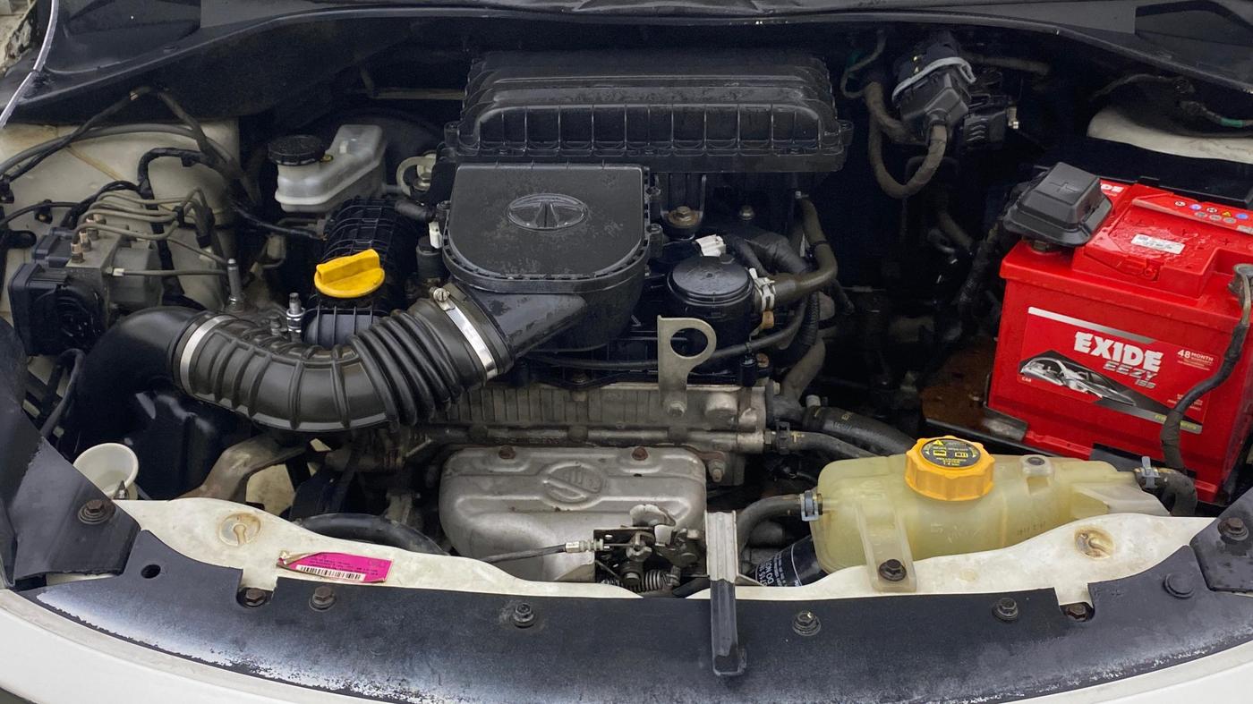 2018 Tata Tiago XZ PETROL, Petrol, Manual, 97,320 km, Engine View