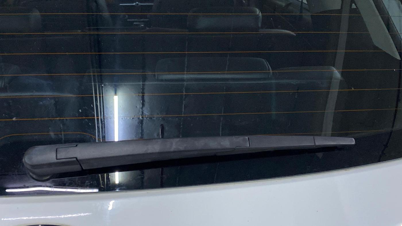 2022 Hyundai ALCAZAR PLATINUM(O) 7STR 2.0 AT, Petrol, Automatic, 60,915 km, Rear Wiper
