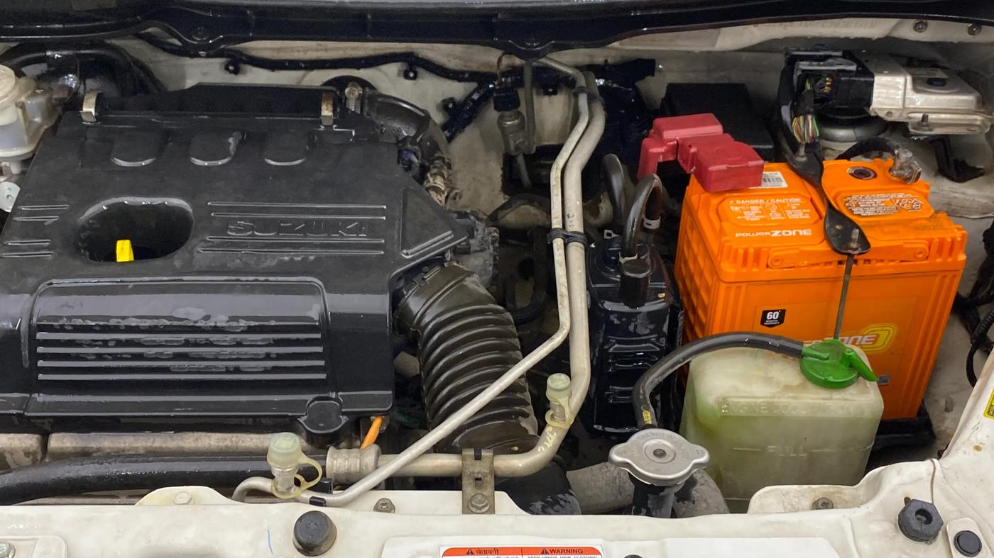 2017 Maruti Wagon R 1.0 VXI AMT, Petrol, Automatic, 63,744 km, Engine View - Left