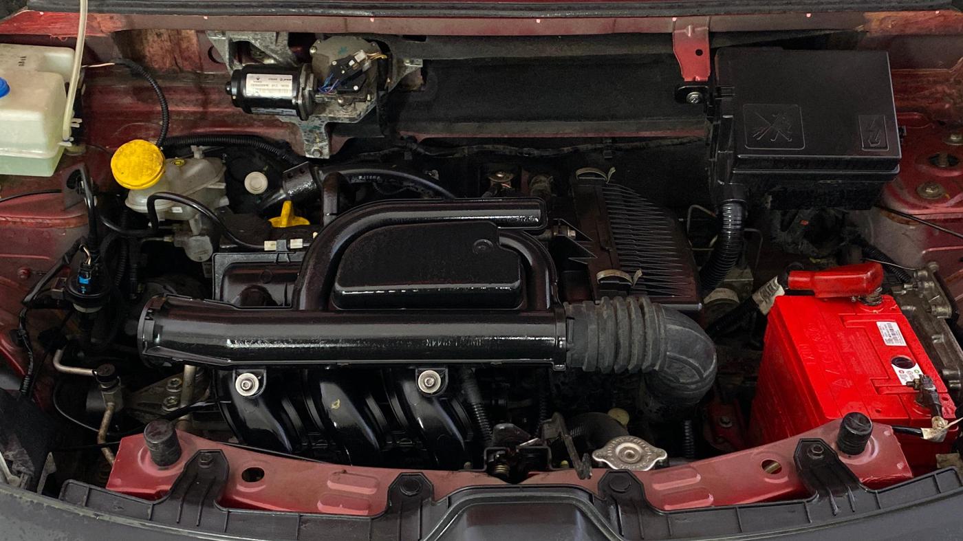 2022 Renault Kwid RXT 1.0 AMT (O), Petrol, Automatic, 12,004 km, Engine View