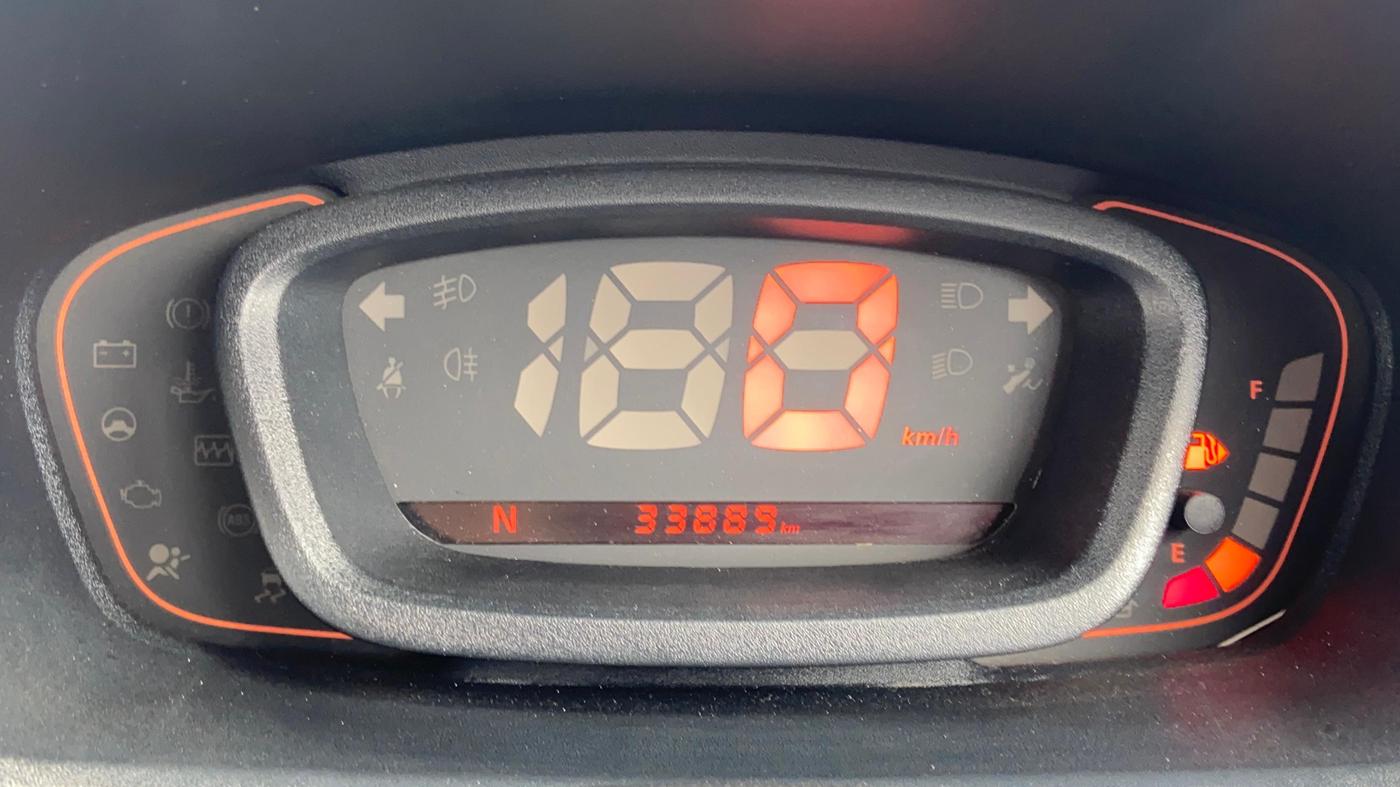 2019 Renault Kwid RXT 1.0 AMT (O), Petrol, Automatic, 33,868 km, Odometer Image