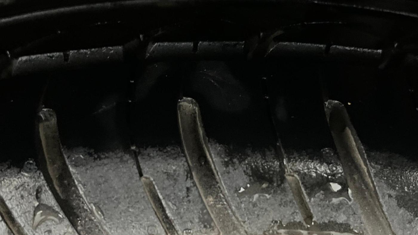 2016 Tata Zest XE PETROL, CNG, Manual, 66,072 km, Left Rear Tyre Tread