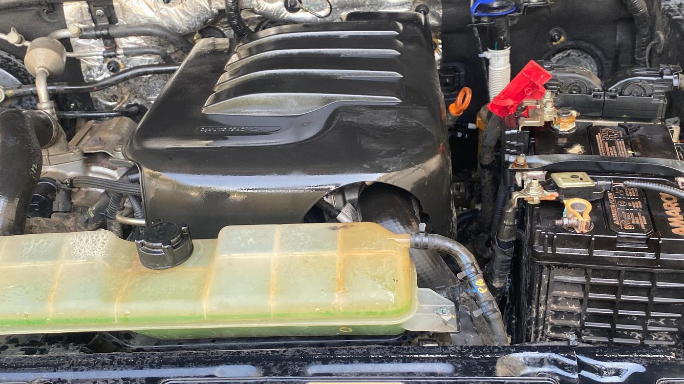 2023 Mahindra Thar LX HT PETROL 4WD MT, Petrol, Manual, 64,185 km, Engine View - Left