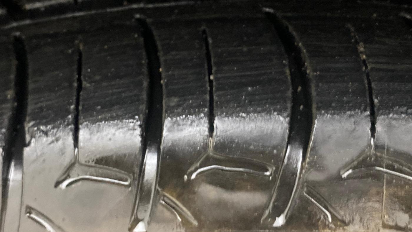 2018 Maruti Baleno DELTA PETROL 1.2, Petrol, Manual, 1,02,838 km, Left Front Tyre Tread