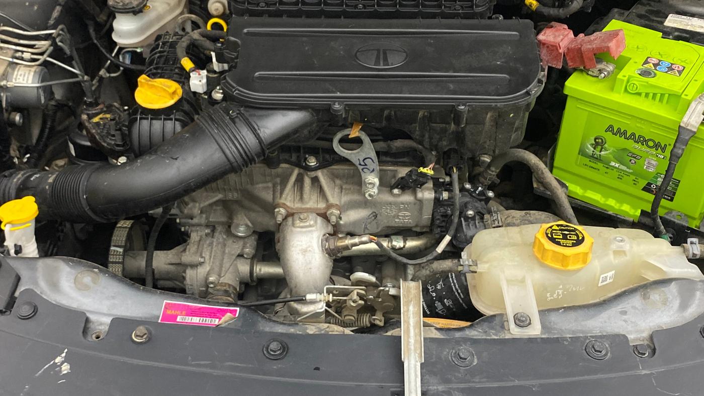 2024 Tata Tiago XT PETROL, Petrol, Manual, 18,221 km, Engine View