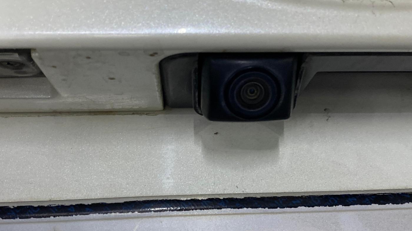 2021 Mahindra XUV300 W8 (O) 1.2 PETROL, Petrol, Manual, 44,993 km, Parking Camera