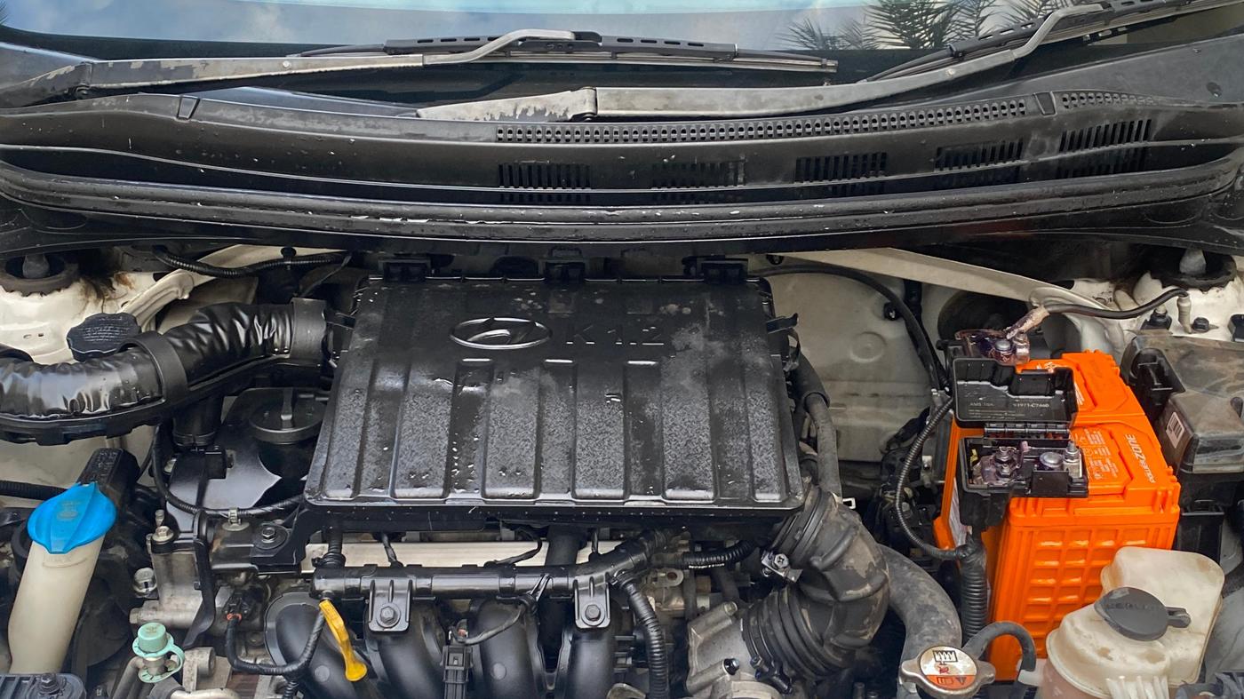 2017 Hyundai Grand i10 SPORTZ (O) 1.2 KAPPA VTVT, Petrol, Manual, 45,476 km, Engine View