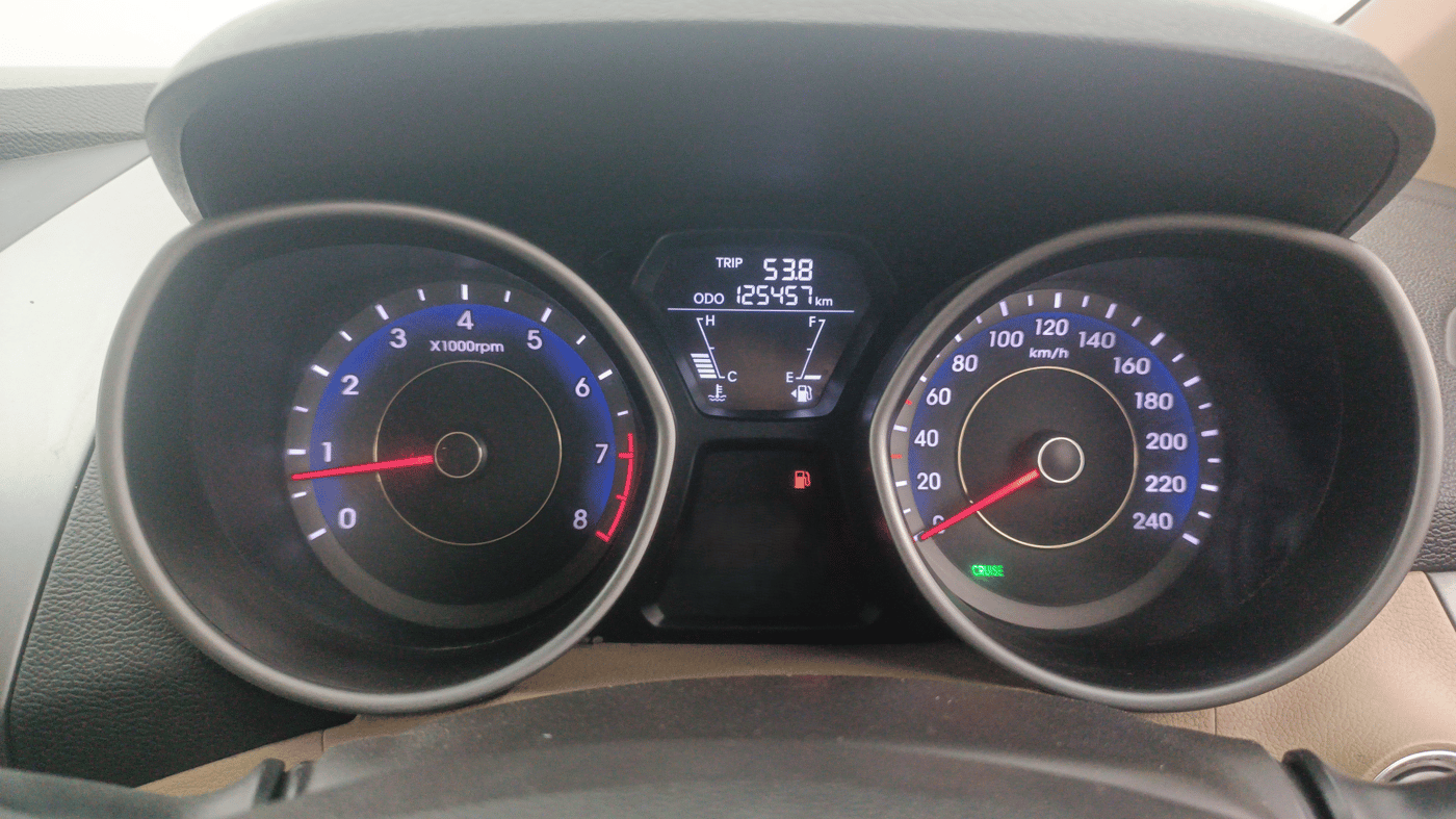 2013 Hyundai New Elantra 1.8 SX MT VTVT, Petrol, Manual, 1,25,457 km, Odometer Image
