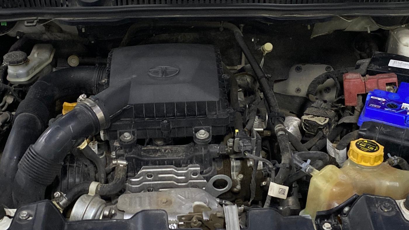 2023 Tata NEXON XM PLUS SUNROOF PETROL, Petrol, Manual, 63,488 km, Engine View