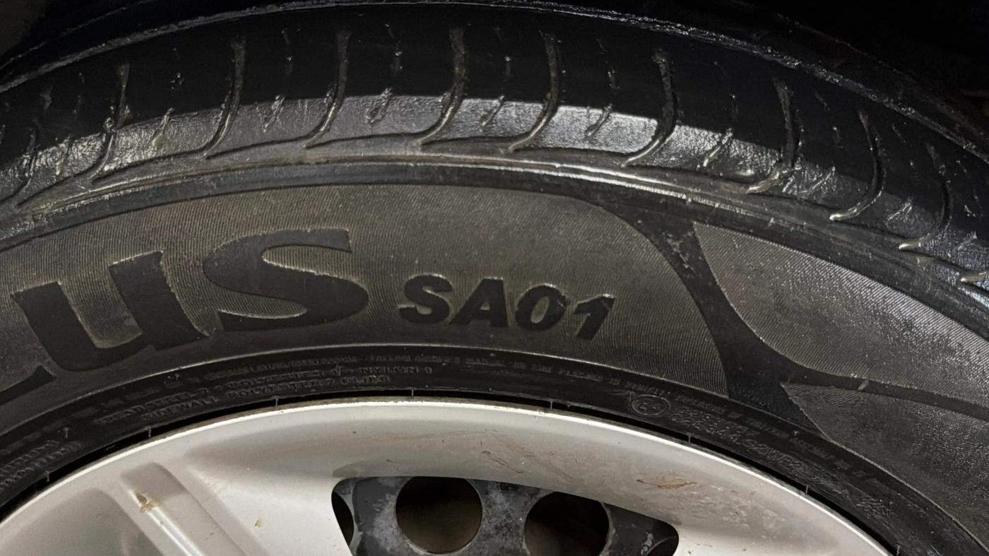2023 KIA SELTOS HTE 1.5 DIESEL, Diesel, Manual, 76,094 km, Left Rear Tyre Tread