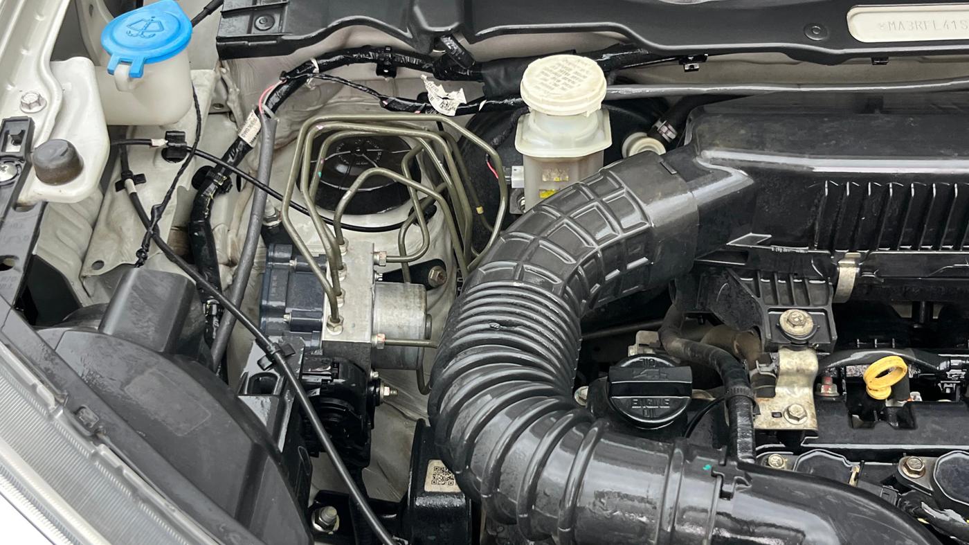 2020 Maruti S PRESSO VXI PLUS AMT, Petrol, Automatic, 32,305 km, Engine View - Right
