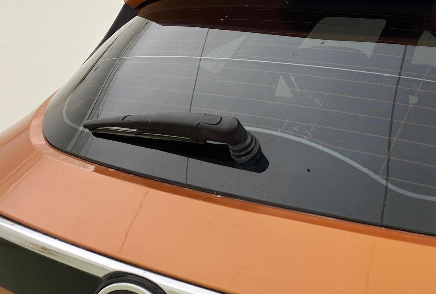 2019 Tata Harrier XZ 2.0L, Diesel, Manual, 1,19,262 km, Rear Wiper