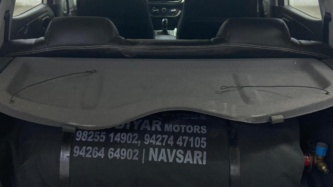 2021 Hyundai GRAND I10 NIOS MAGNA AMT 1.2 KAPPA VTVT, CNG, Automatic, 84,702 km, Boot Inside