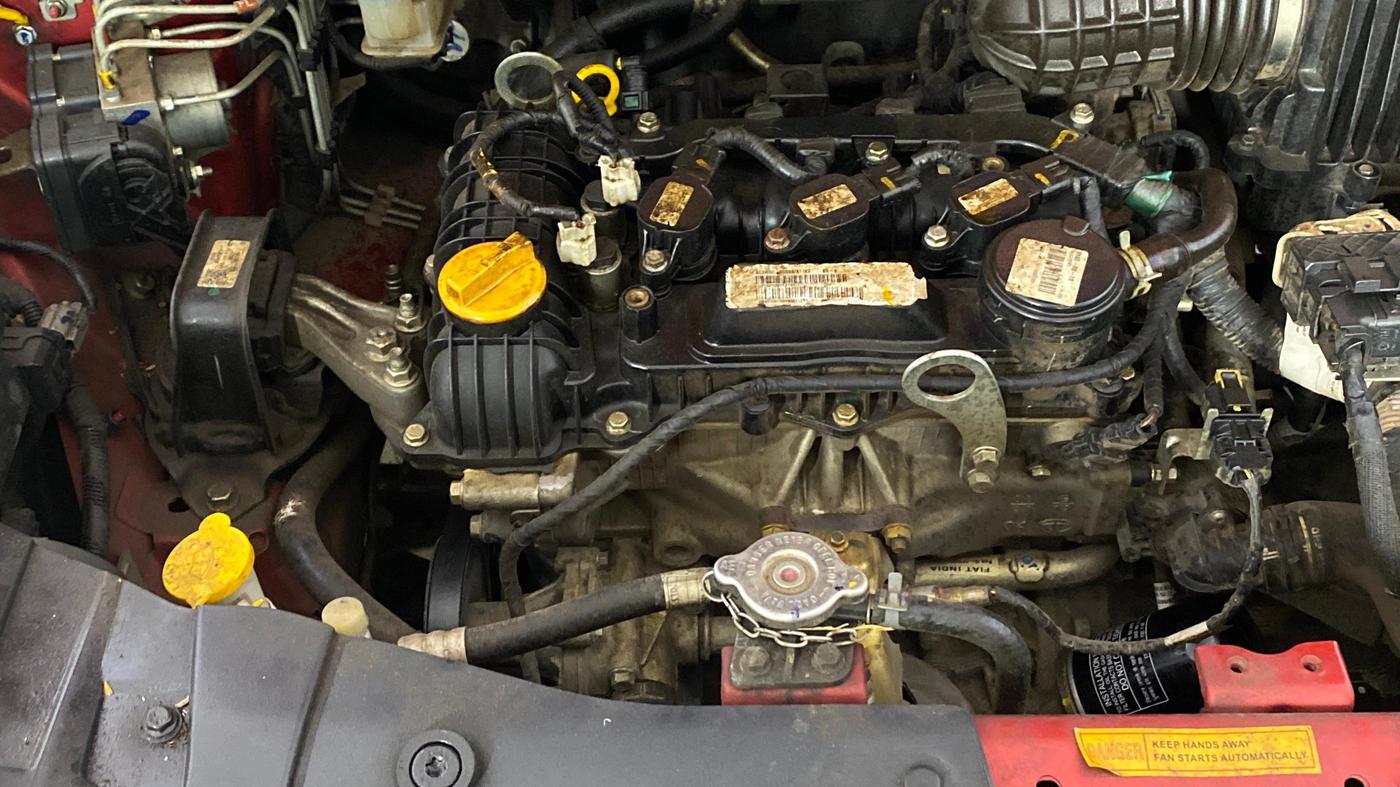 2021 Tata ALTROZ XZ PLUS PETROL, Petrol, Manual, 29,312 km, Engine View - Right