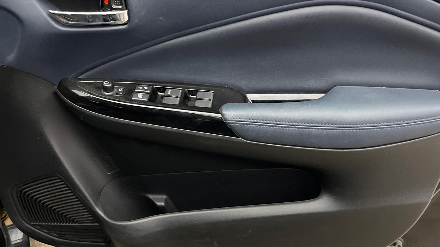 2023 Maruti Baleno ALPHA 1.2 AGS, Petrol, Automatic, 16,074 km, Driver Side Door Panels Control