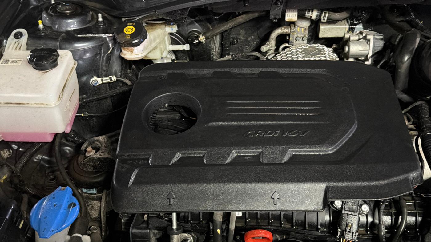 2025 KIA SELTOS  X LINE 1.5 DIESEL AT, Diesel, Automatic, 10,712 km, Engine View - Right