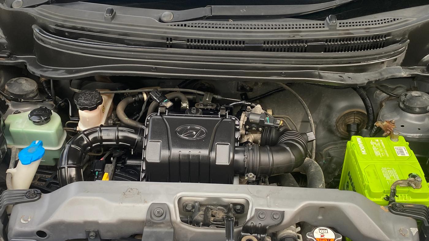 2017 Hyundai Eon MAGNA +, Petrol, Manual, 35,189 km, Engine View