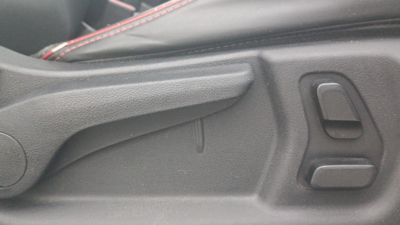 2023 Hyundai Verna SX (O) 1.5 TURBO PETROL MT, Petrol, Manual, 35,672 km, Driver Side Adjustment Panel