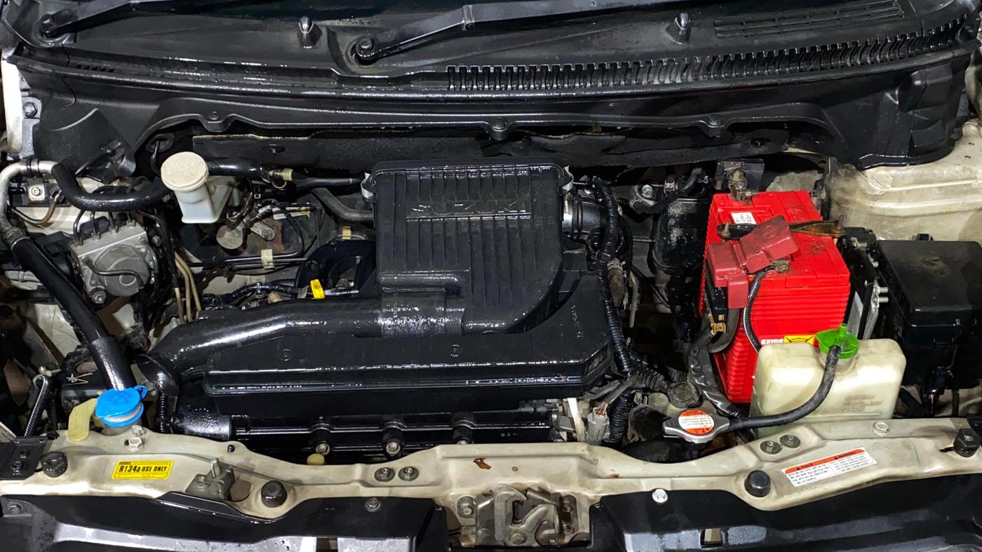 2016 Maruti Ertiga VXI, Petrol, Manual, 86,198 km, Engine View