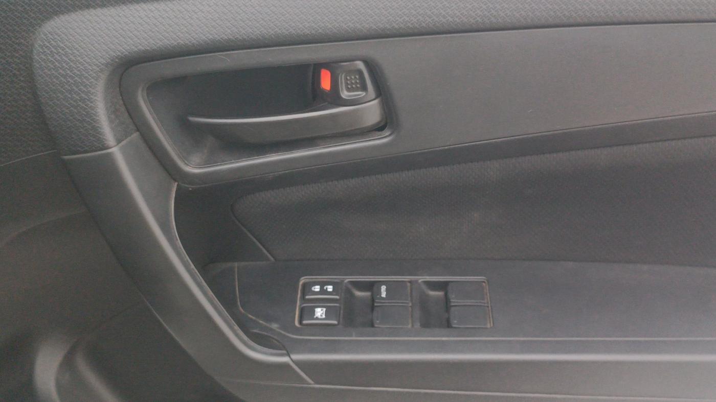 2022 Maruti Vitara Brezza VXI, Petrol, Manual, 27,975 km, Driver Side Door Panels Control
