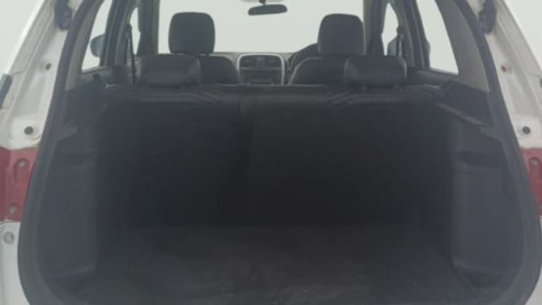 2022 Maruti Vitara Brezza VXI, Petrol, Manual, 27,975 km, Boot Inside