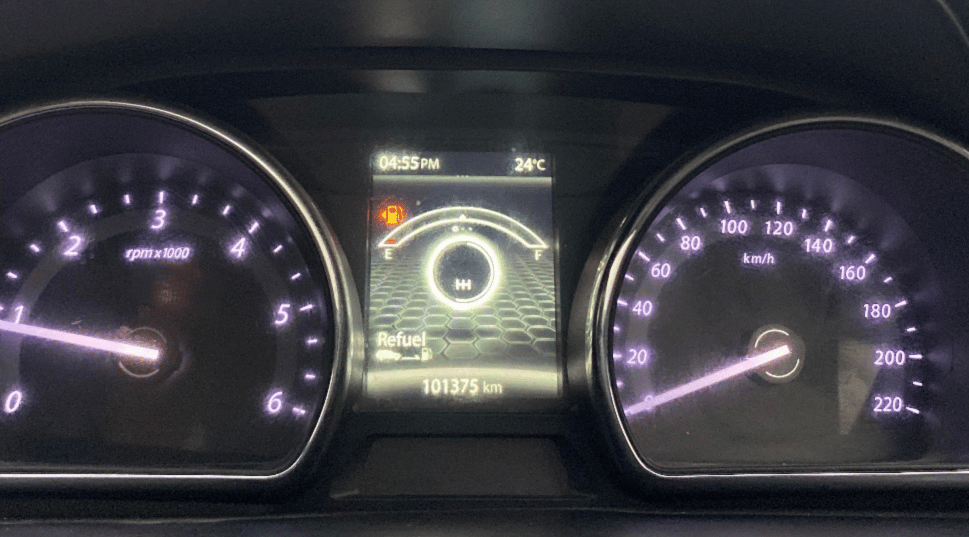 2017 Tata Hexa XE 4X2 6 STR, Diesel, Manual, 1,01,325 km, Odometer Image