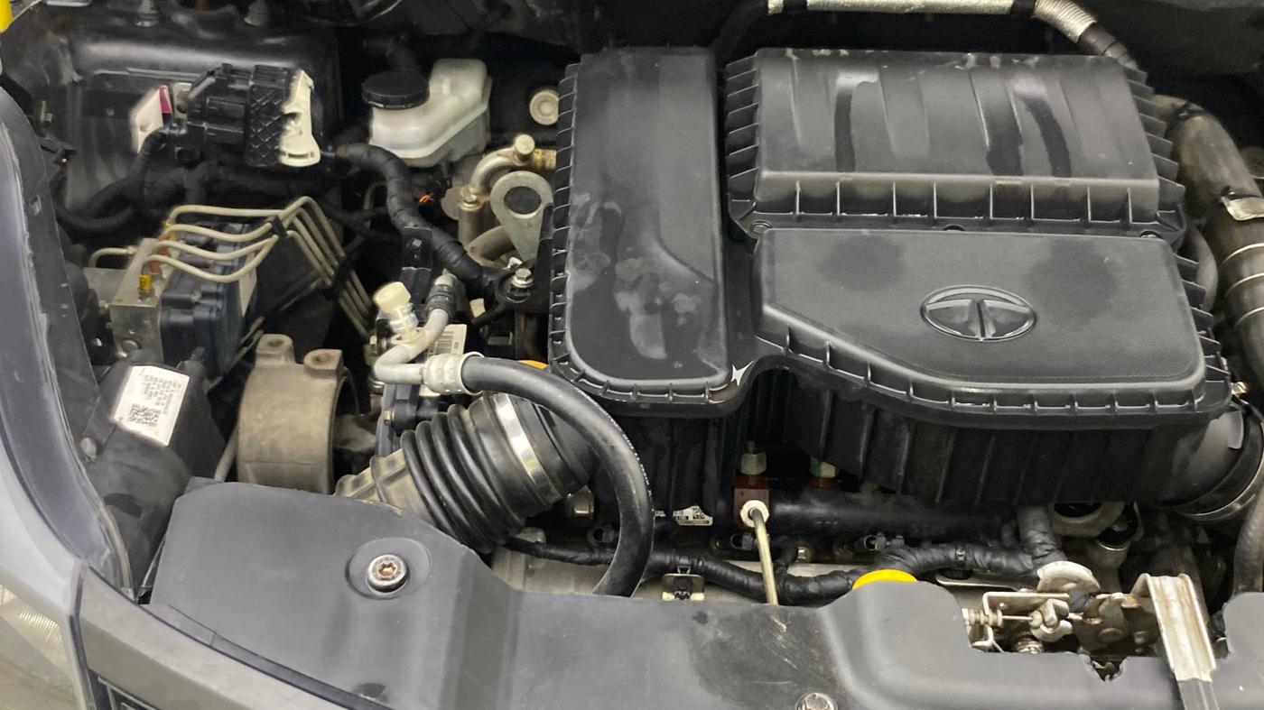 2019 Tata NEXON XM DIESEL, Diesel, Manual, 69,155 km, Engine View - Right