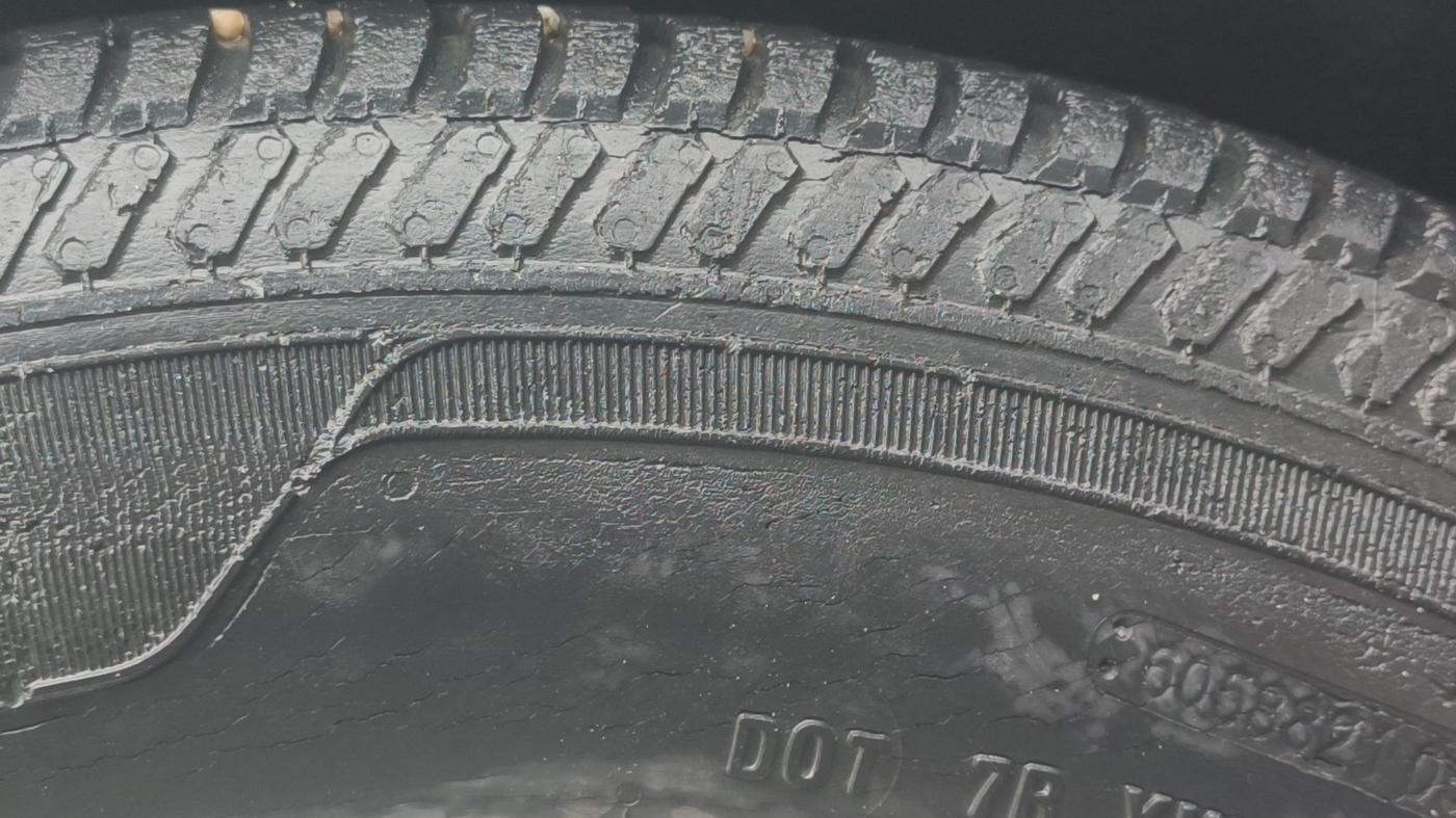 2015 Ford Ecosport TITANIUM 1.0L ECOBOOST (OPT), Diesel, Manual, 7,469 km, Right Rear Tyre Tread