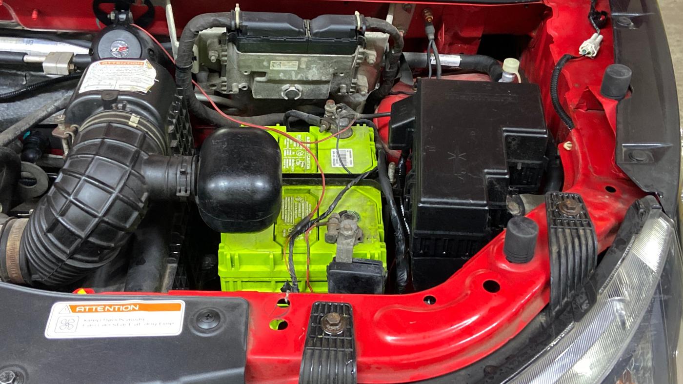 2020 Mahindra KUV 100 NXT K2+ P 6 STR, Petrol, Manual, 22,617 km, Engine View - Left