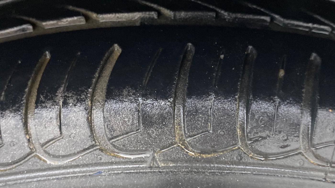 2018 Tata Tiago XZA PETROL, Petrol, Automatic, 26,457 km, Left Rear Tyre Tread