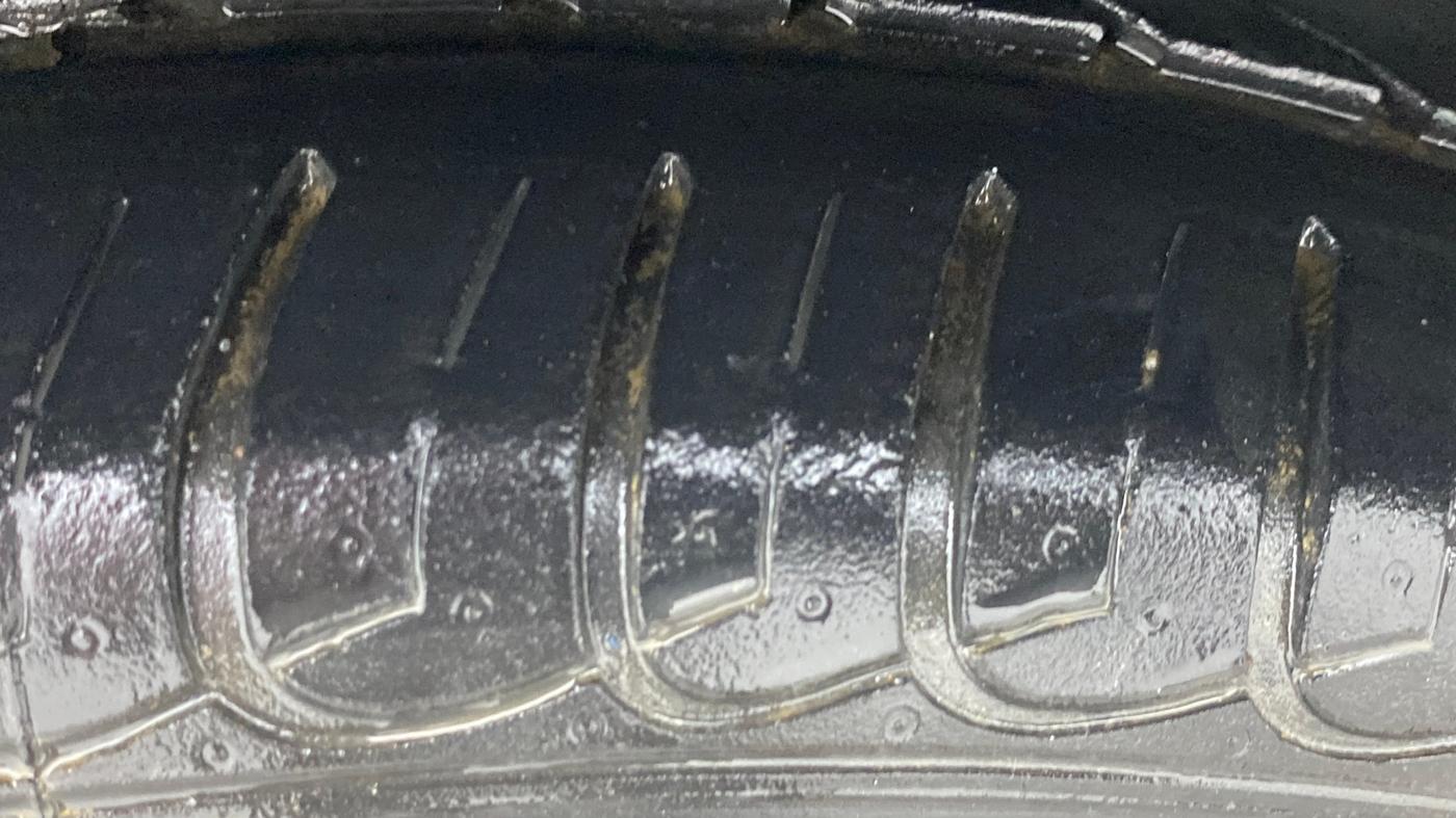 2018 Tata Tiago XZA PETROL, Petrol, Automatic, 26,457 km, Right Rear Tyre Tread