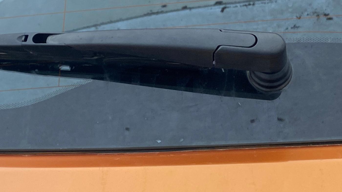 2019 Tata Harrier XZ 2.0L, Diesel, Manual, 1,14,406 km, Rear Wiper