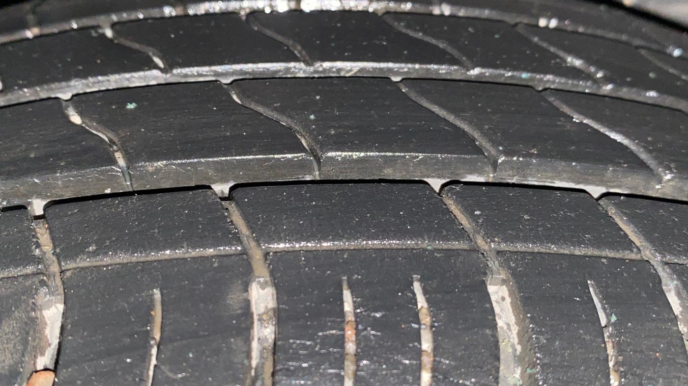 2021 Tata ALTROZ XZ PETROL, Petrol, Manual, 25,339 km, Right Rear Tyre Tread