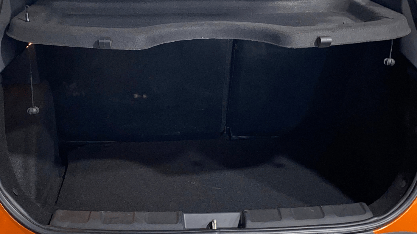 2019 Tata NEXON XZ PLUS PETROL DUAL TONE, Petrol, Manual, 60,351 km, Boot Inside