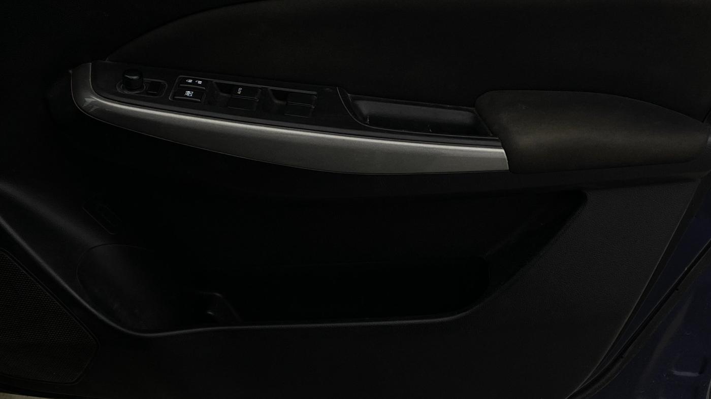 2018 Maruti Swift ZDI AMT, Diesel, Automatic, 63,207 km, Driver Side Door Panels Control