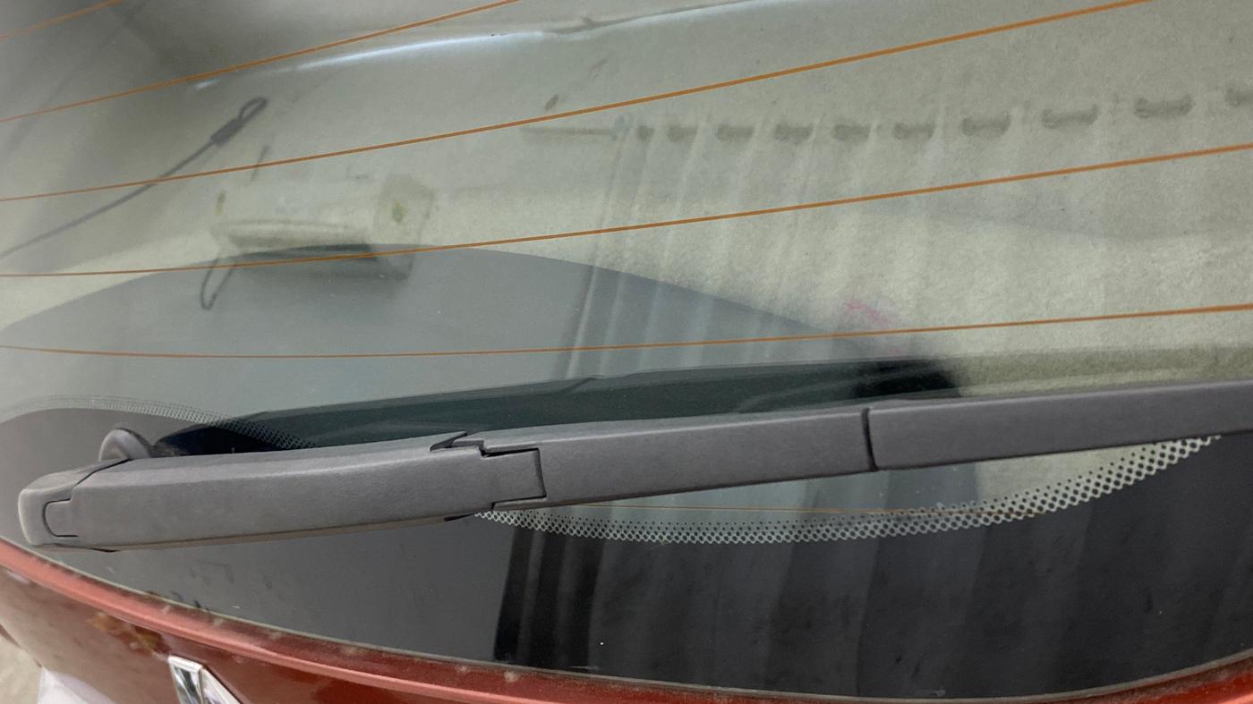 2018 Renault Duster RXS CVT, Petrol, Automatic, 1,41,126 km, Rear Wiper