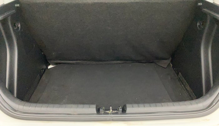 2023 Hyundai NEW I20 MAGNA 1.2 MT, Petrol, Manual, 29,339 km, Boot Inside