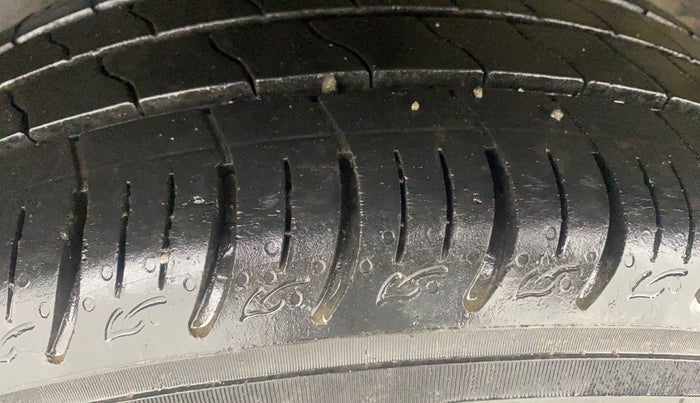 2022 Tata ALTROZ XZ PETROL, Petrol, Manual, 37,724 km, Right Rear Tyre Tread