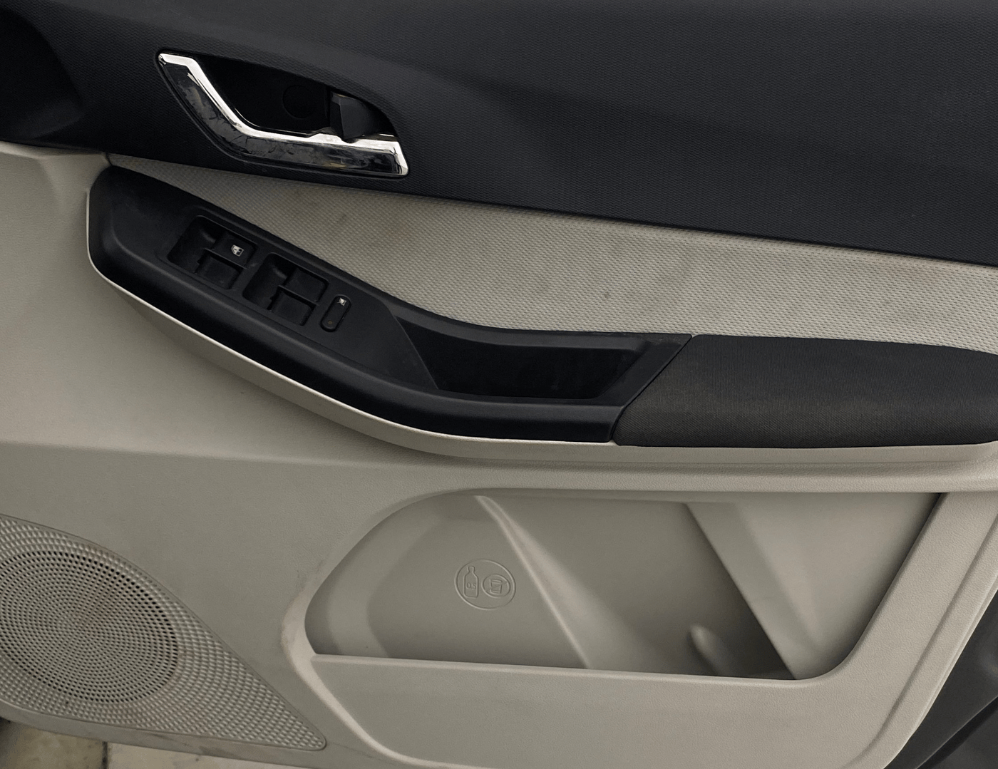 2023 Tata TIGOR XZ PLUS PETROL, Petrol, Manual, 11,490 km, Driver Side Door Panels Control