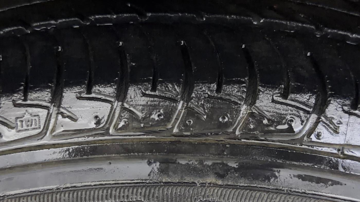 2016 Maruti Celerio VXI, Petrol, Manual, 48,887 km, Right Rear Tyre Tread
