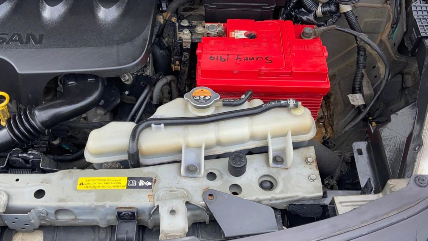 2017 Nissan Sunny XV DIESEL, Diesel, Manual, 1,24,498 km, Engine View - Left