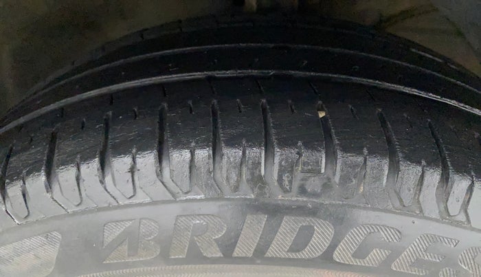 2020 Maruti Dzire ZXI Plus, Petrol, Manual, 40,077 km, Right Front Tyre Tread
