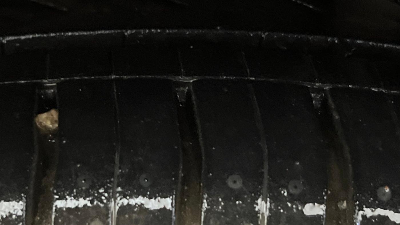 2015 Ford Figo Aspire TITANIUM 1.5 PETROL AT, Petrol, Automatic, 27,564 km, Left Rear Tyre Tread