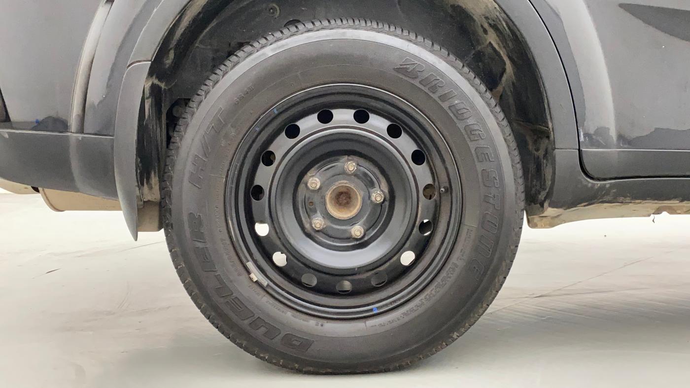2018 Mahindra XUV500 W7 AT, Diesel, Automatic, 44,384 km, Right Rear Wheel